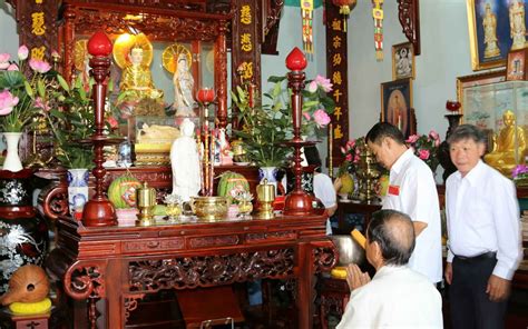  The Ancestor's Footprint - Ein uraltes vietnamesisches Märchen über Familienzusammenhalt und die Kraft der Tradition!